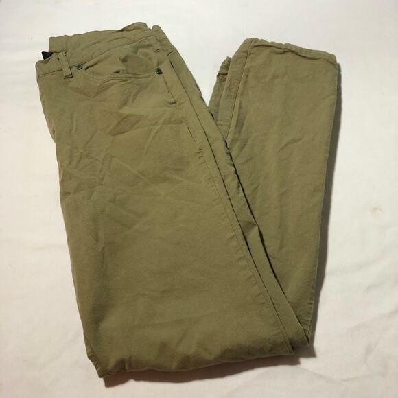 Free Fly Apparel Other - Free Fly mens 34x32 khaki green pants lightweight casual athleisure stretchy